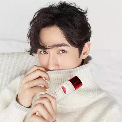 假如化妆品也有朋友圈，如何在双十一“点燃”