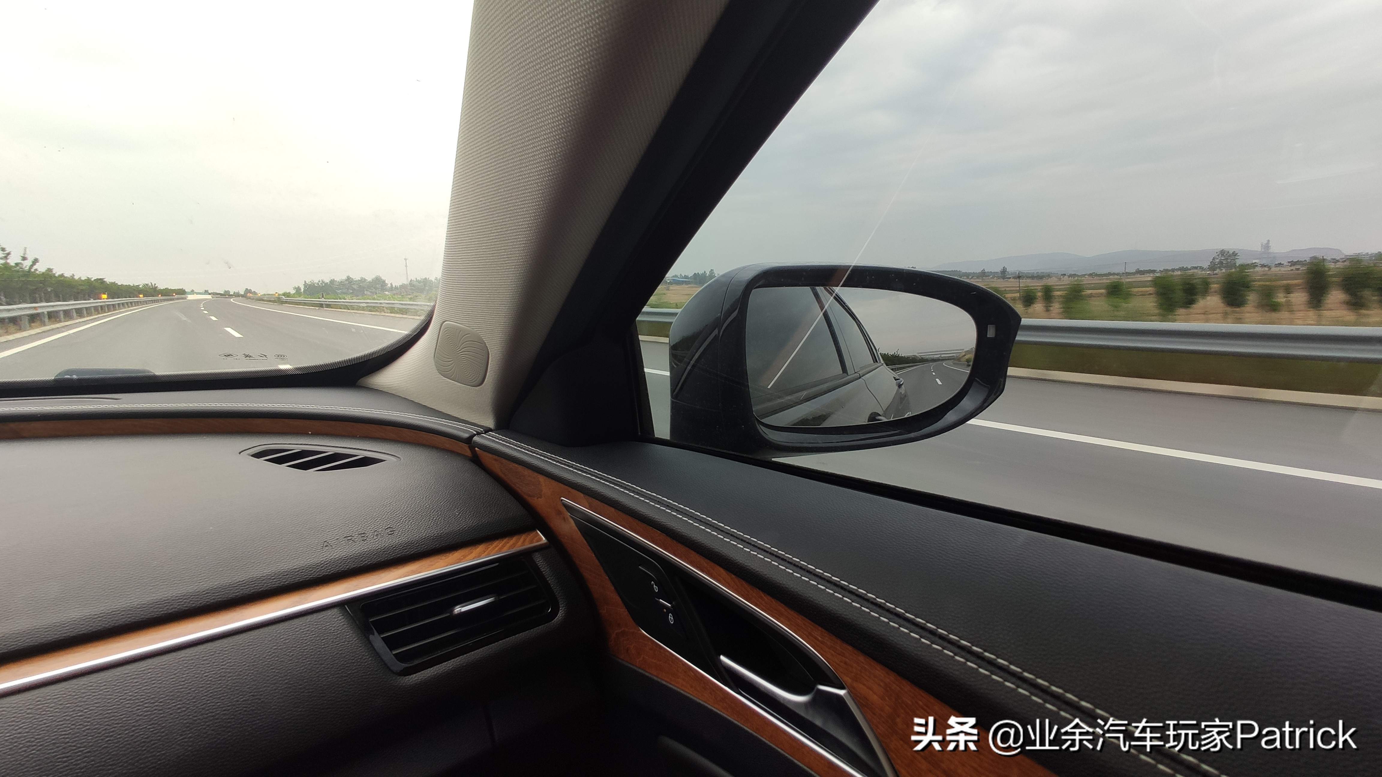 全新红旗h5汽车测评结果分析,提新车红旗h5公里数在哪里看