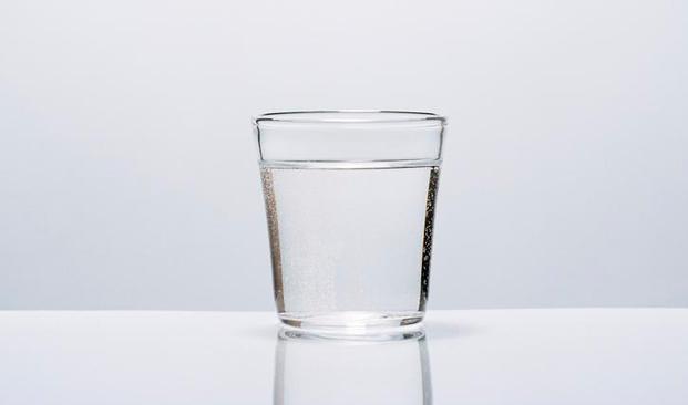 婴儿蜂蜜中毒的症状,蜂蜜与什么同食中毒