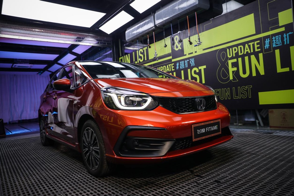 第四代飞度耐用还是上一代耐用,第四代飞度现在还值得买吗