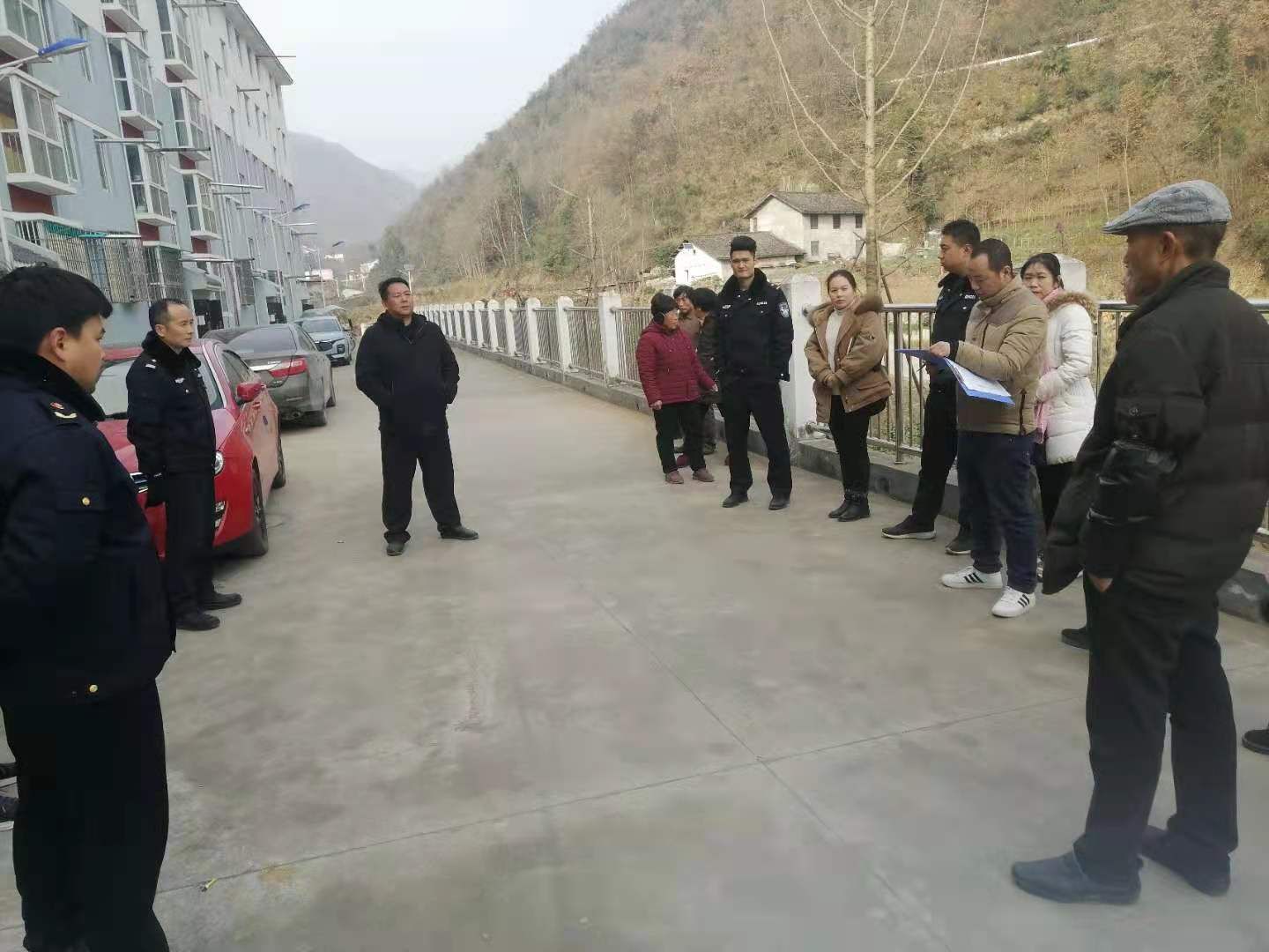 栉风沐雨护稳定，枕戈待旦保平安——陕西省略阳县公安局扎实推进五大行动