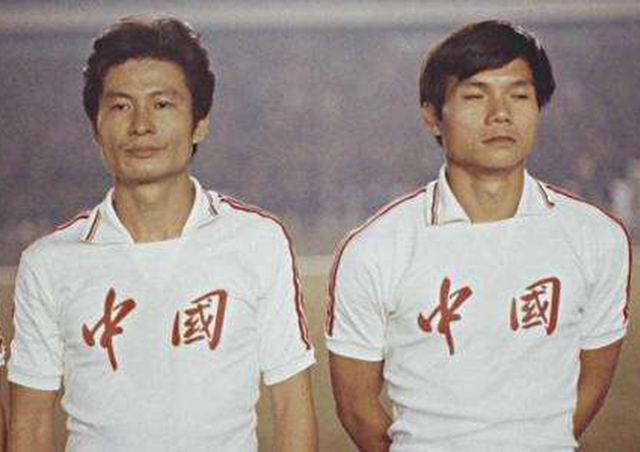 足球史上最搞笑的十大失误,中国足球最奇葩的一场比赛完整