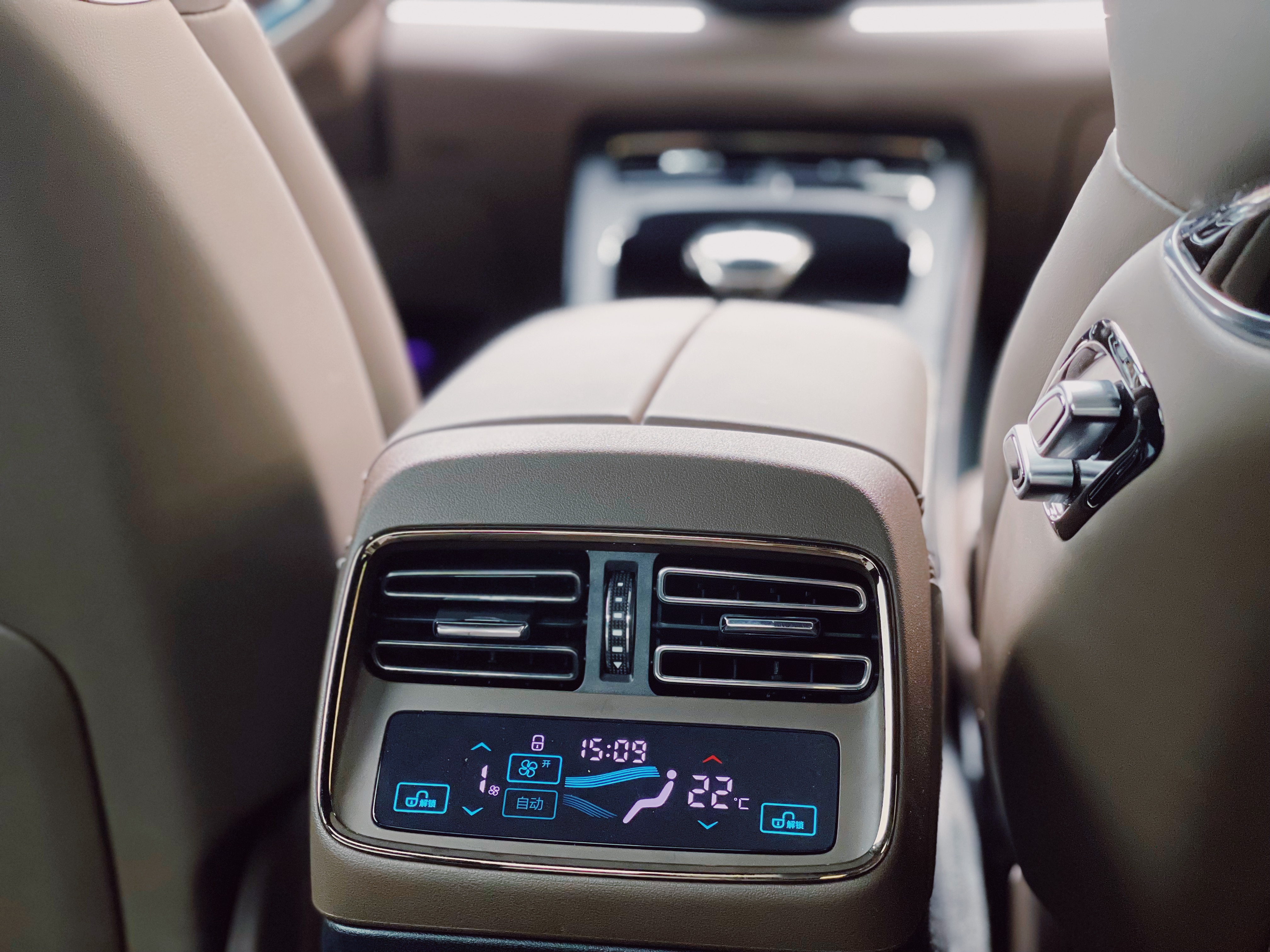 比亚迪汉dm深度试驾体验,比亚迪汉dm-p长途试驾