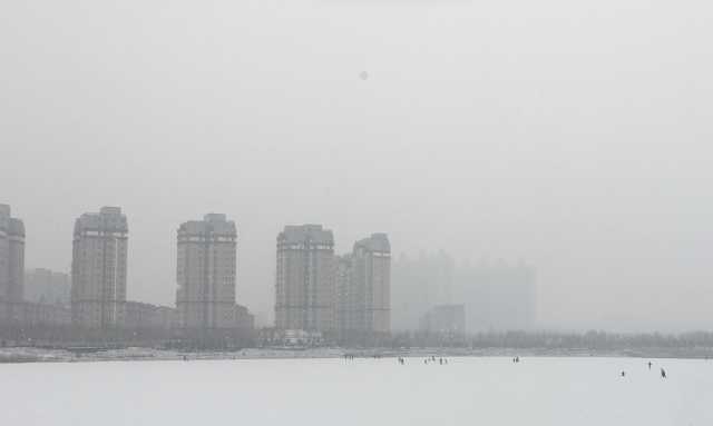 石嘴山普遍降雪气象台发布道路结冰黄色预警