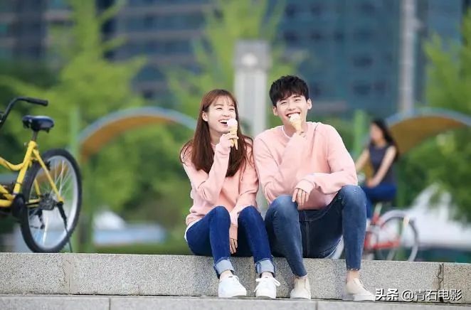 豆瓣10大热门韩剧,《来自星星的你》仅排第3,《浪漫满屋》垫底