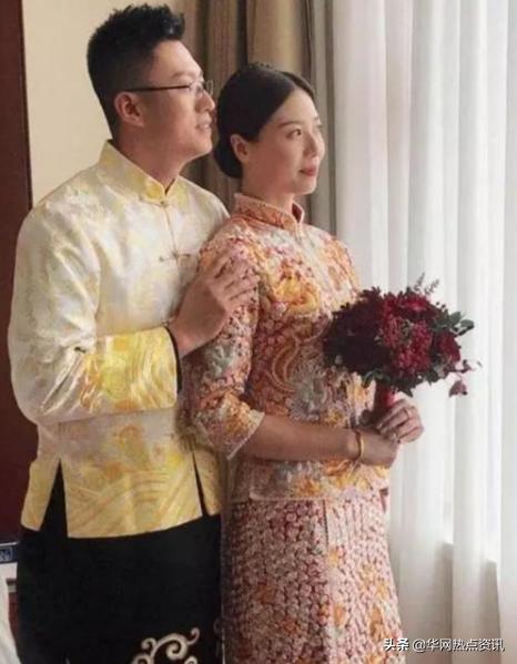 魏秋月和袁灵犀照片,中国女排队长魏秋月婚礼花絮