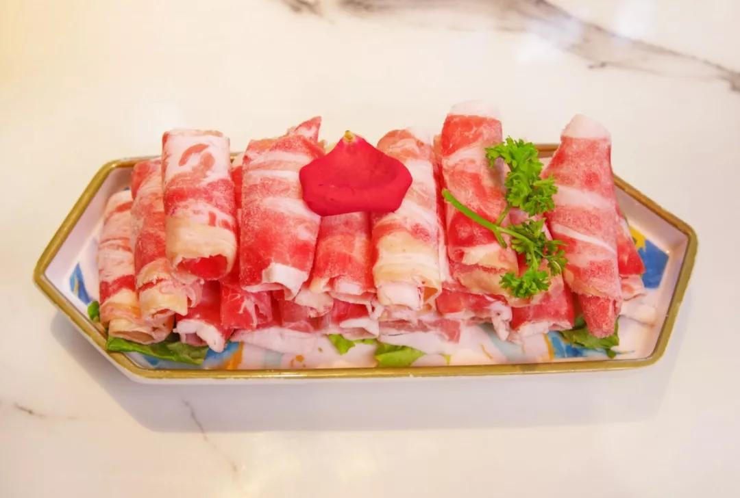 兰州网红串串最近火爆的,兰州西关网红串串