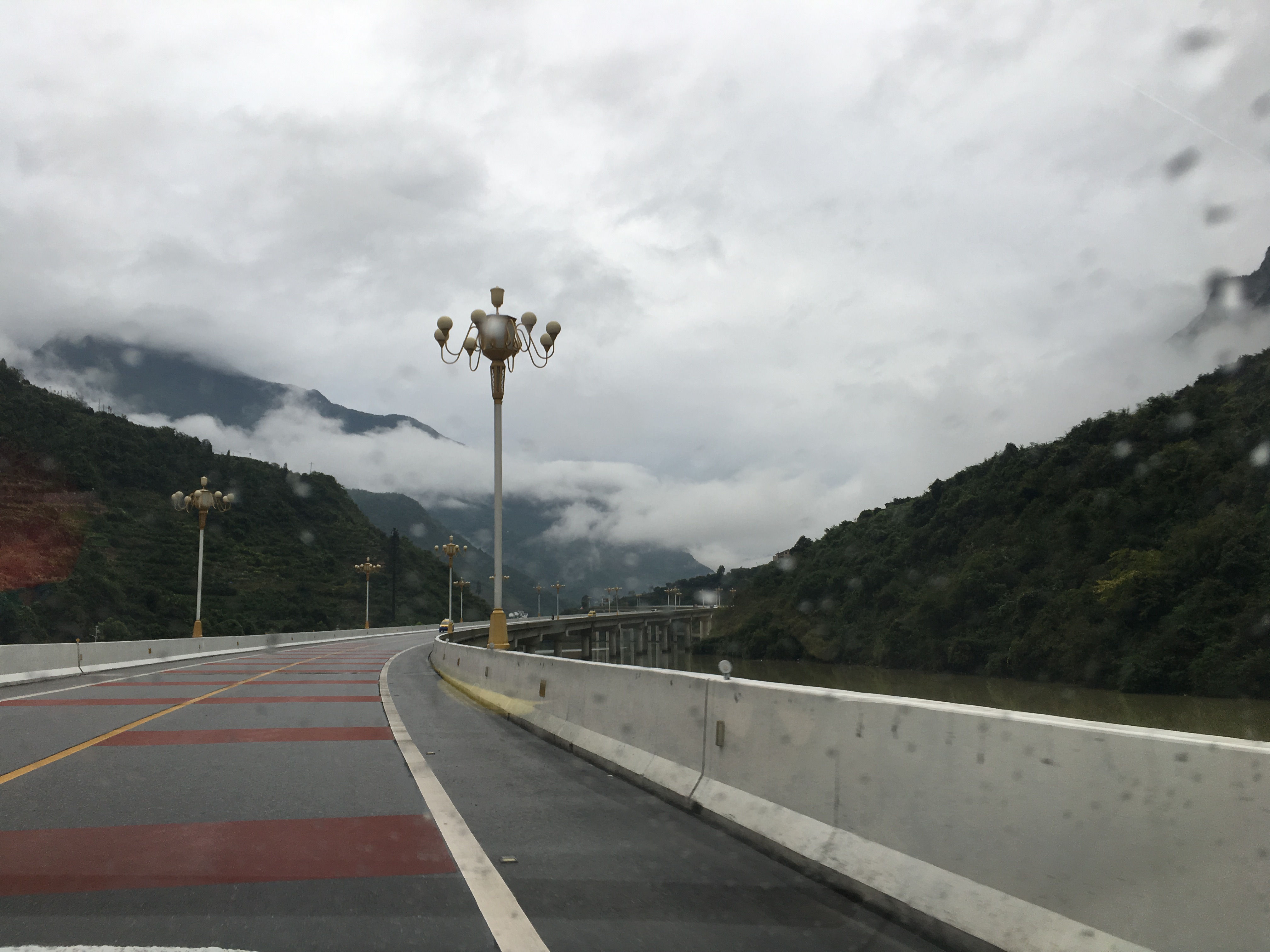 雨中神农架探秘之旅｜国庆节武汉至神农架自驾游攻略分享