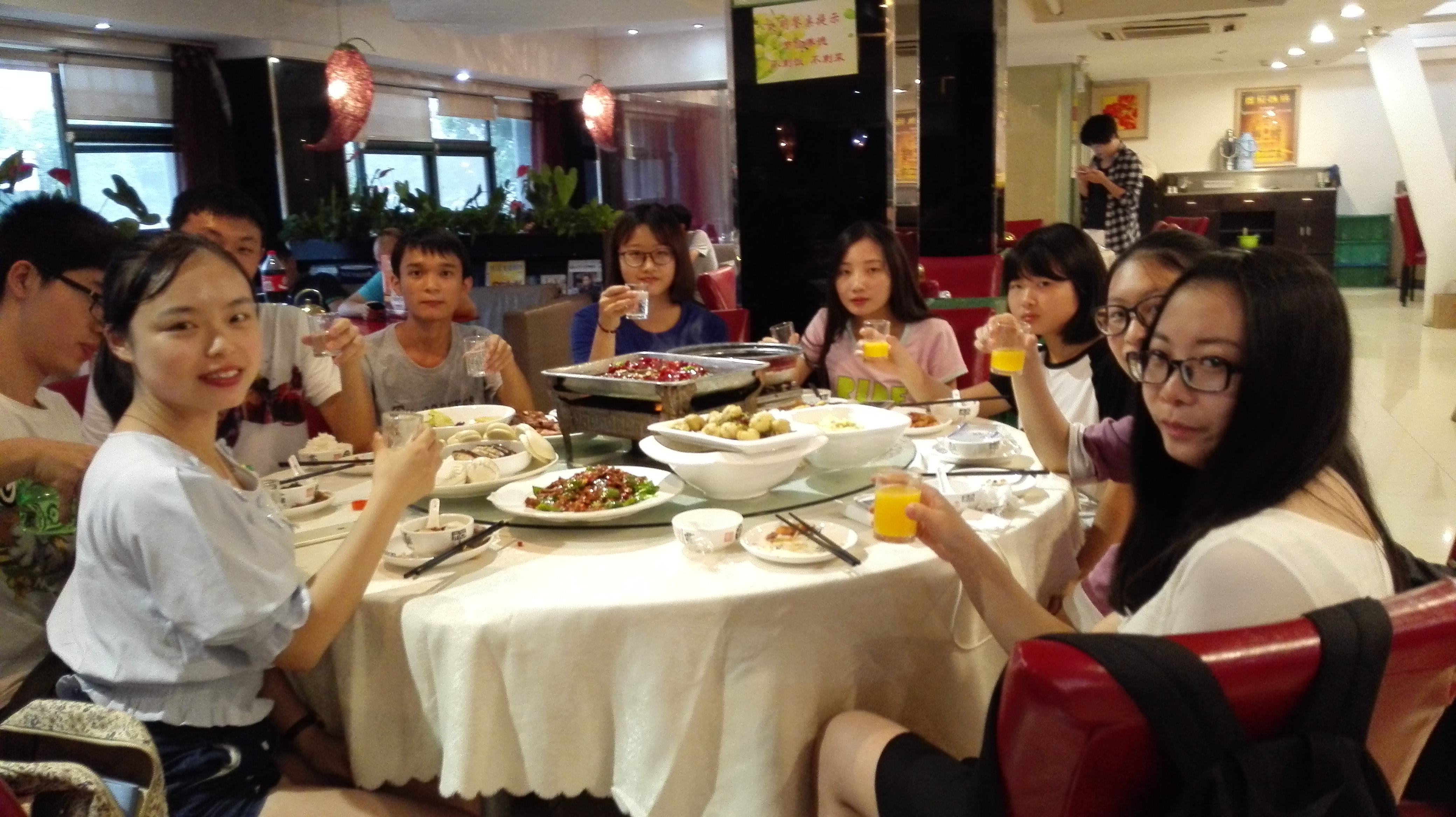 社交饭局应酬的10个潜规则,社交规则饭局离席