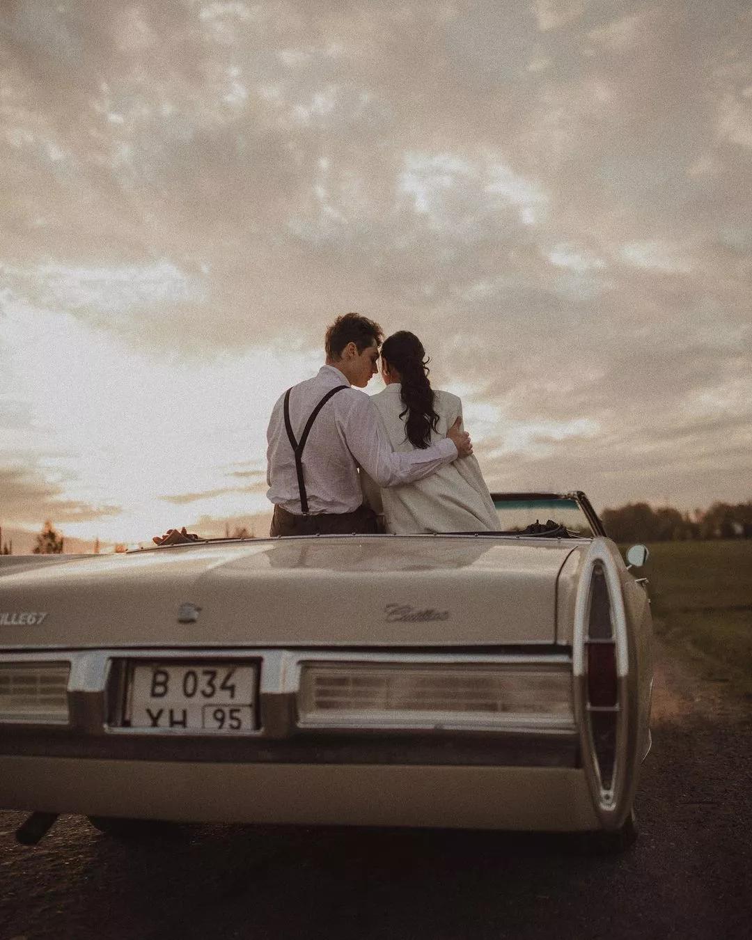 一组高级感十足的婚纱照,国外经典婚纱照