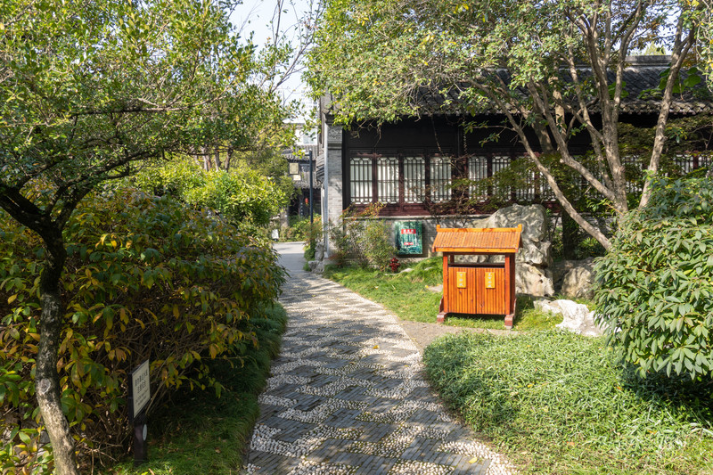 乘着动车去旅行,乘着高铁游扬州高邮北