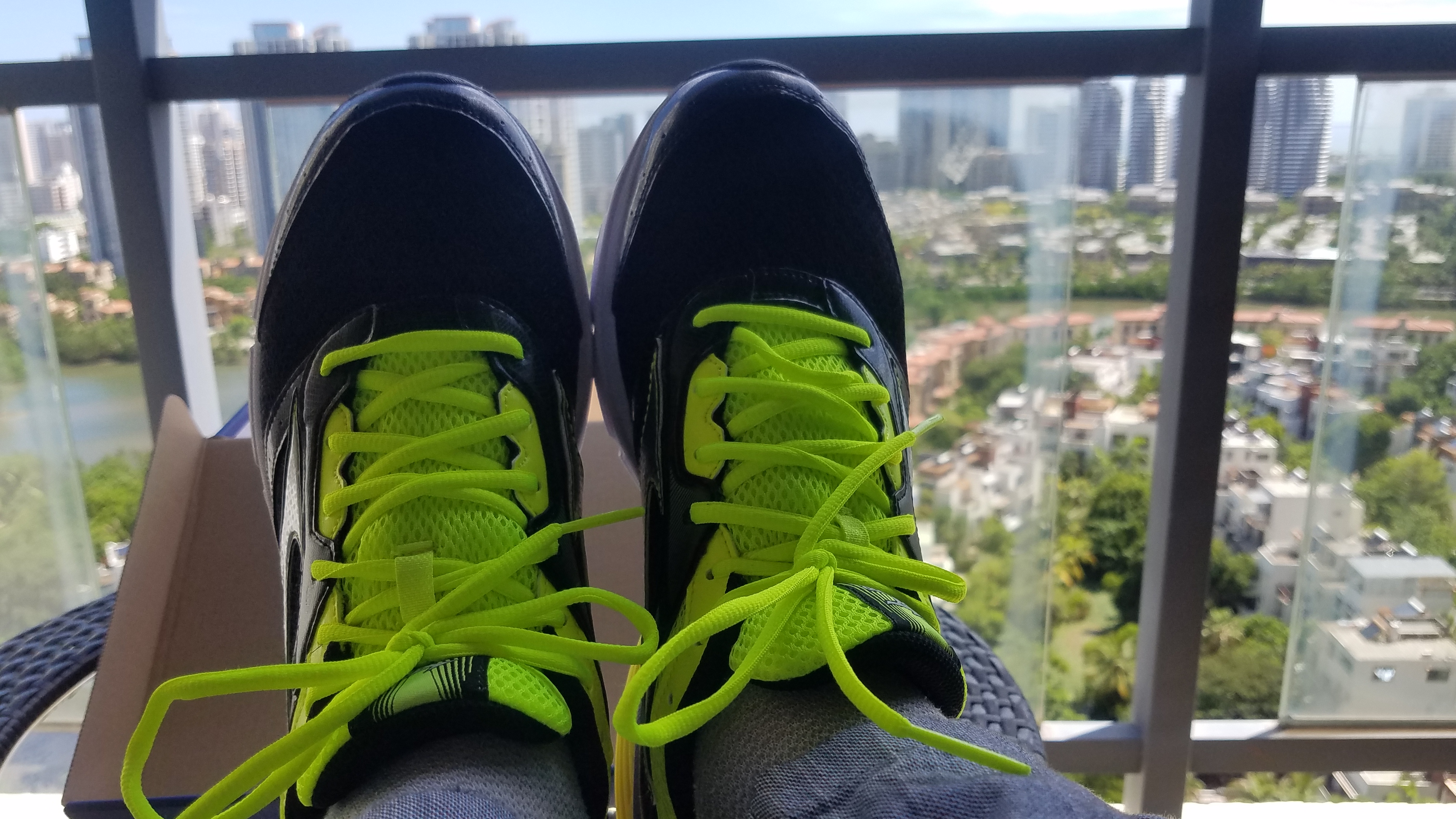 美津浓跑步鞋好不好,美津浓最透气的跑步鞋