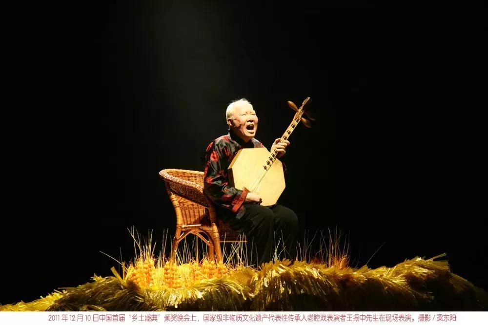 中国最早的摇滚乐队,中国最早摇滚是谁带火的