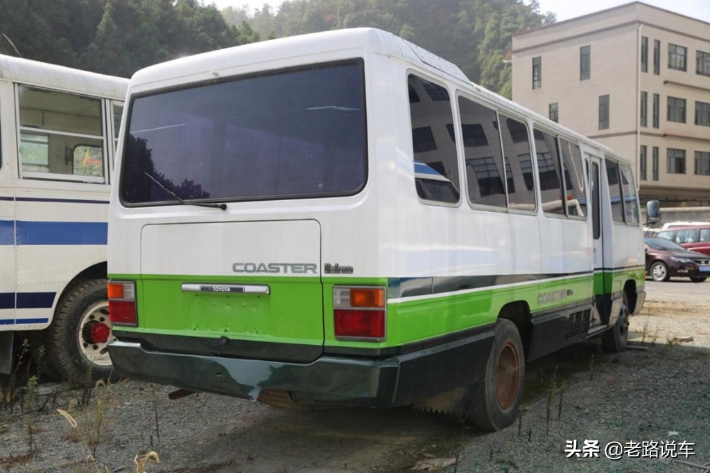 曾为政府机构“*用御**”客车的丰田第二*考代**斯特