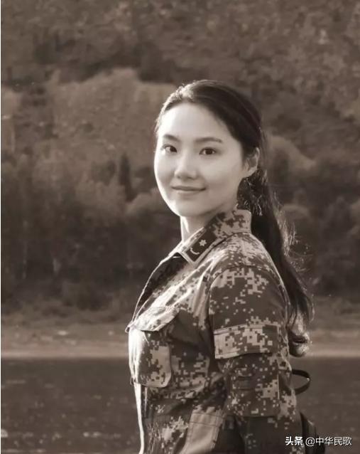 青春战歌简谱栾凯,国防大学合作歌曲