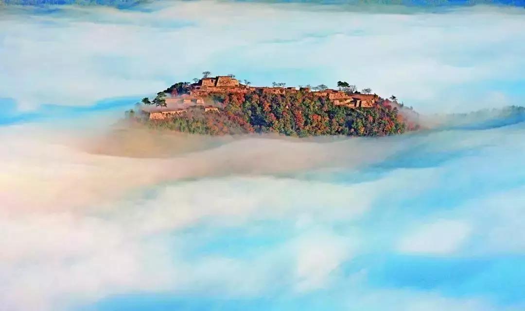 5个美到逆天的小众旅行目的地,这辈子一定要去的10个绝美小镇