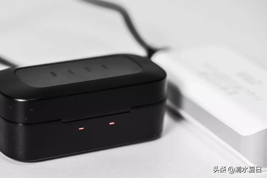 汪峰老师代言的耳机怎么样,汪峰耳机到底好不好