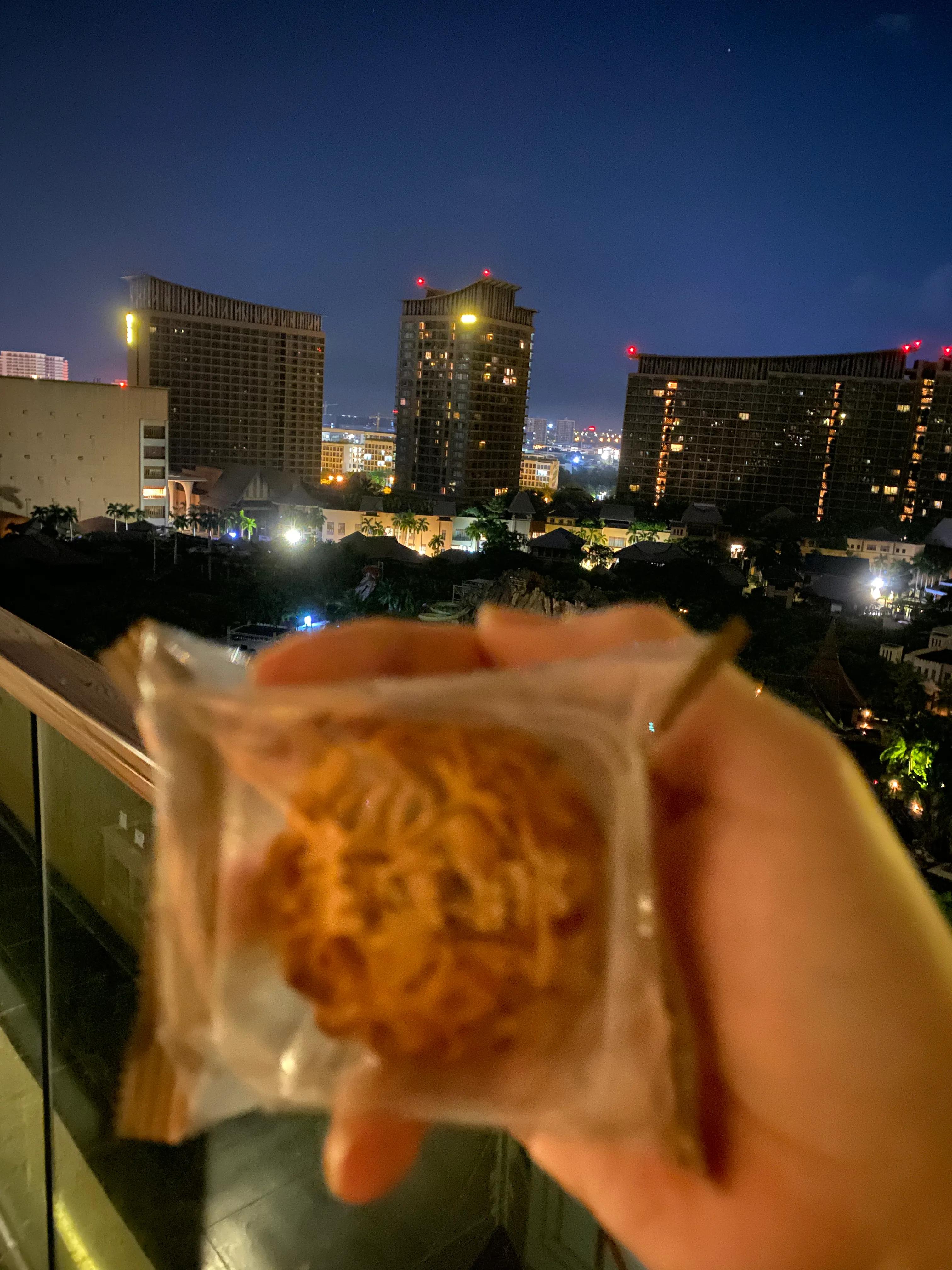 佳宁娜金翡翠拔丝月饼好吃吗,佳宁娜潮式迷你鸳鸯月饼多少钱