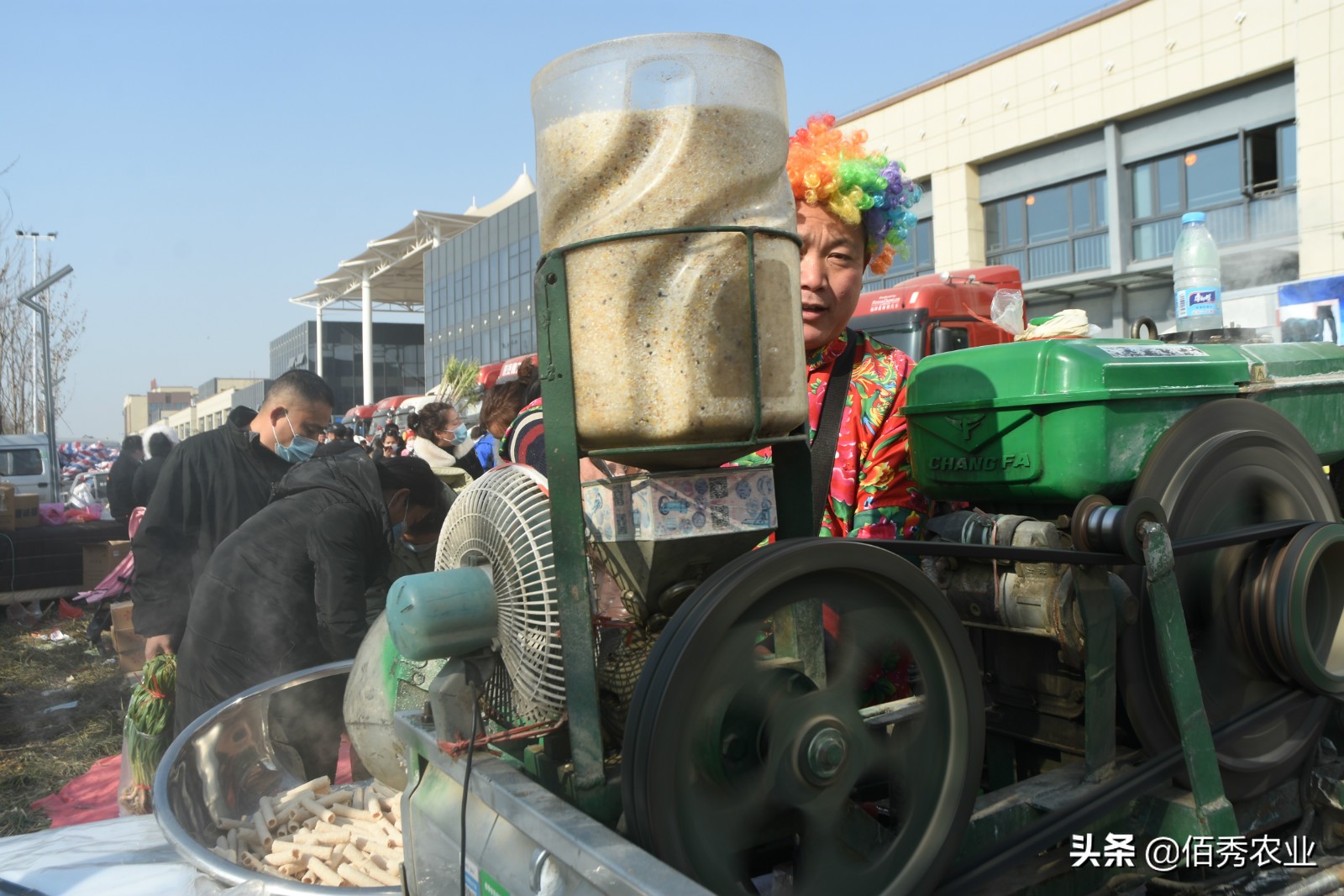 适合农村老人的摆摊生意,农村集市摆摊