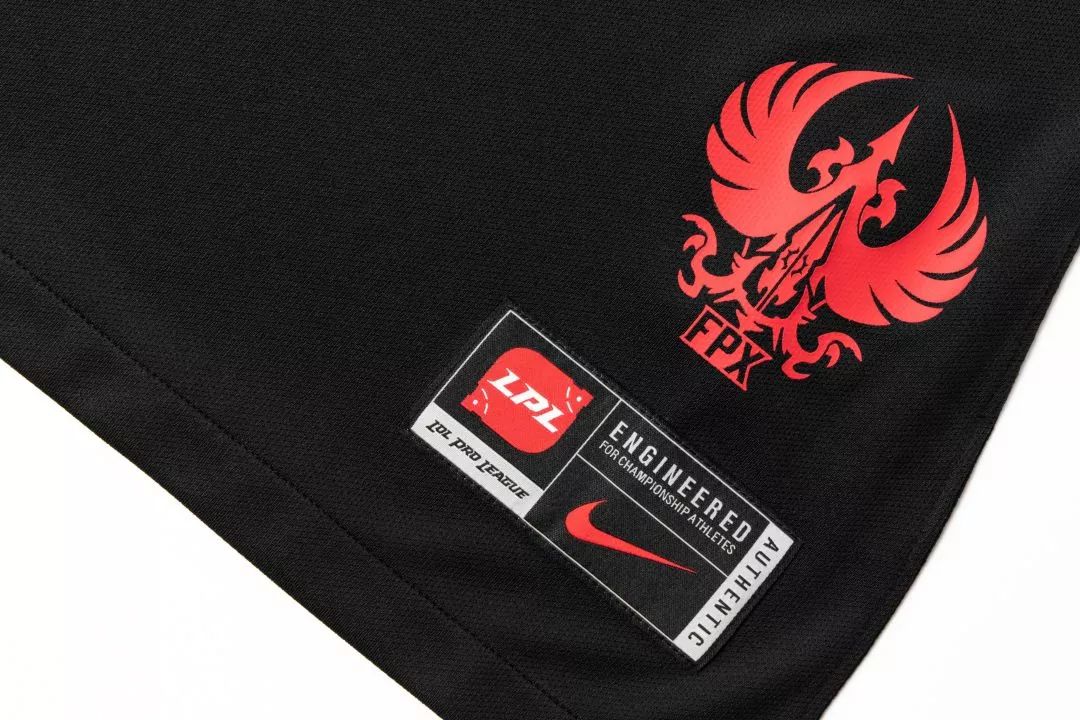 nikelpl队服,英雄联盟lpl与nike