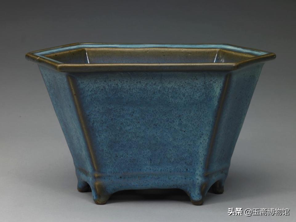 出窑万彩和钧窑有什么区别,入窑一色出窑万彩的紫砂壶