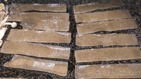 西安高新大都荟有什么逛的,除了西安还有哪里的面食好吃