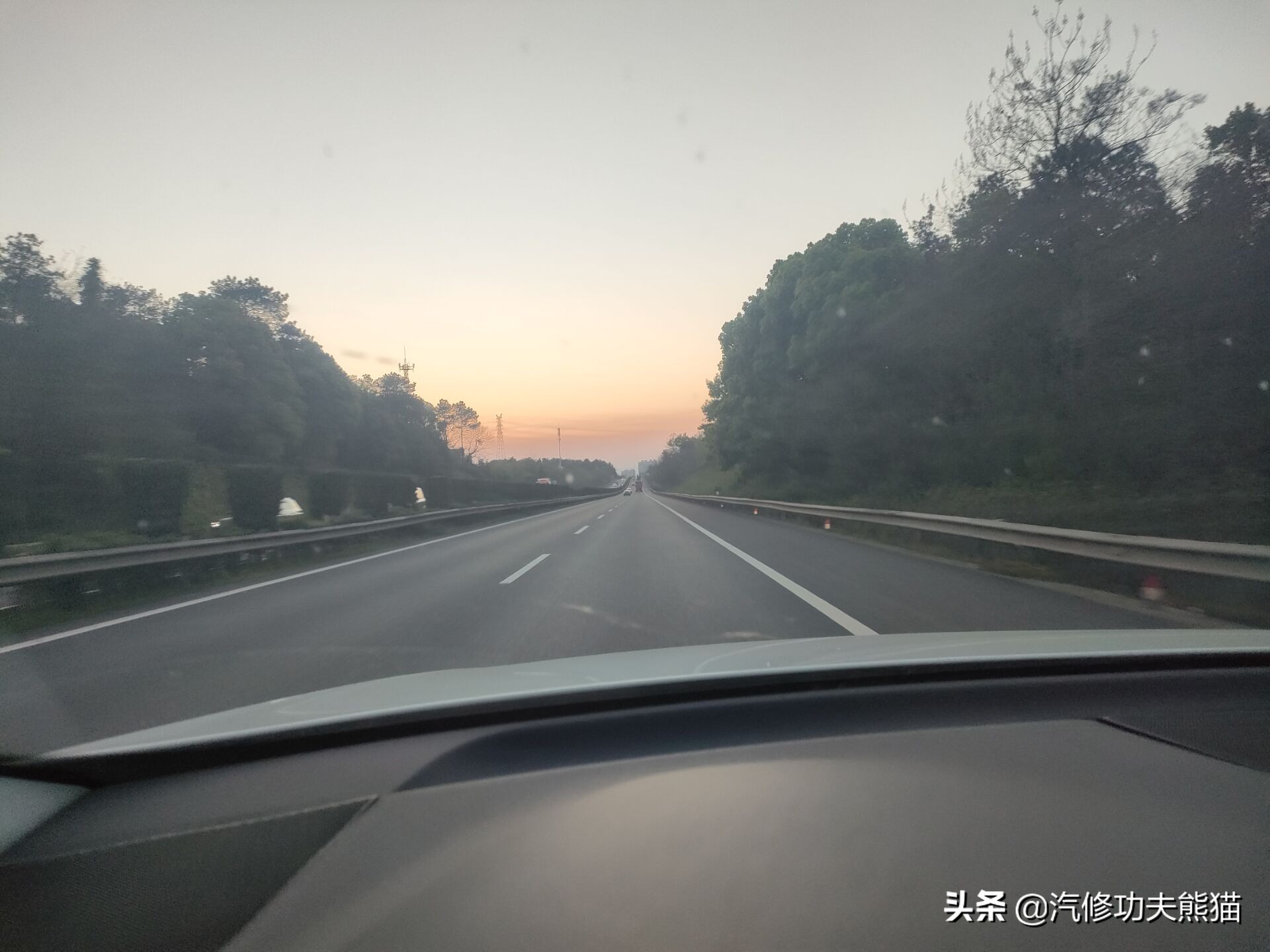 2011款奥迪q5烧机油怎么彻底解决,奥迪q5三代ea888发动机烧机油原因