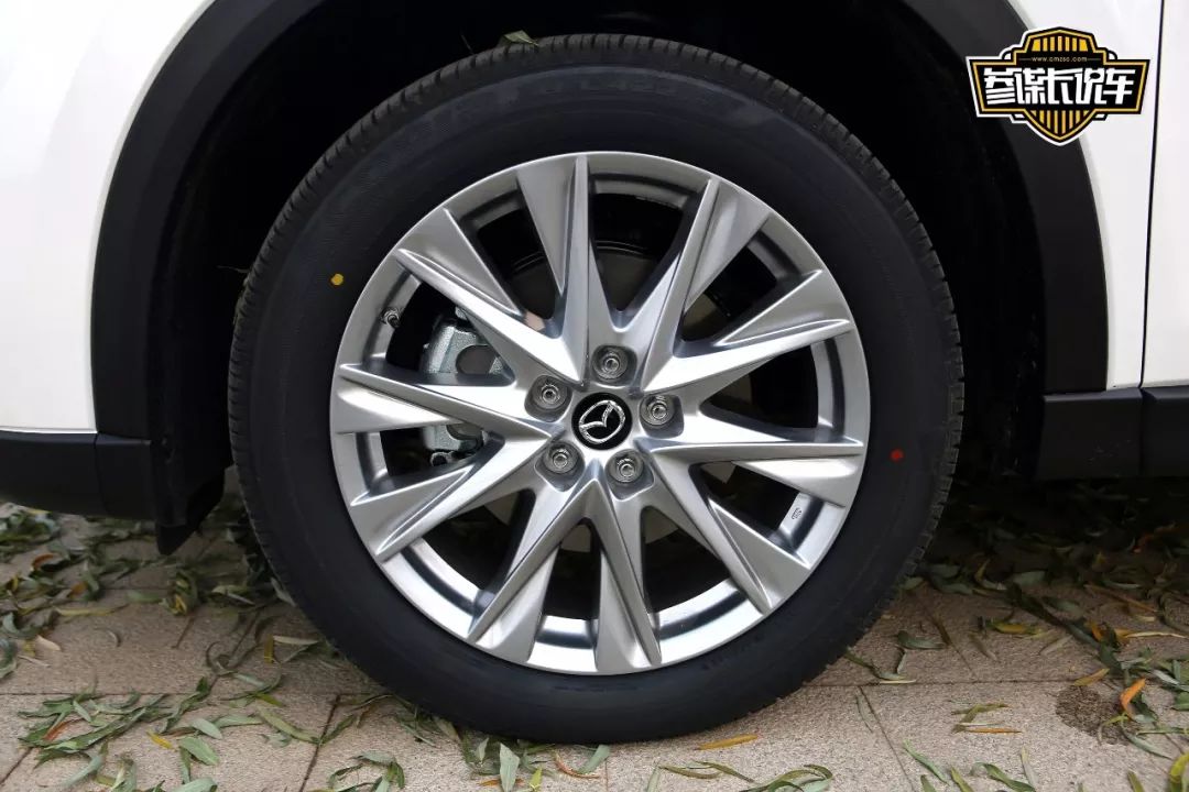 马自达cx-8前排腿部空间太小,策马扬鞭马自达cx8驾趣初体验