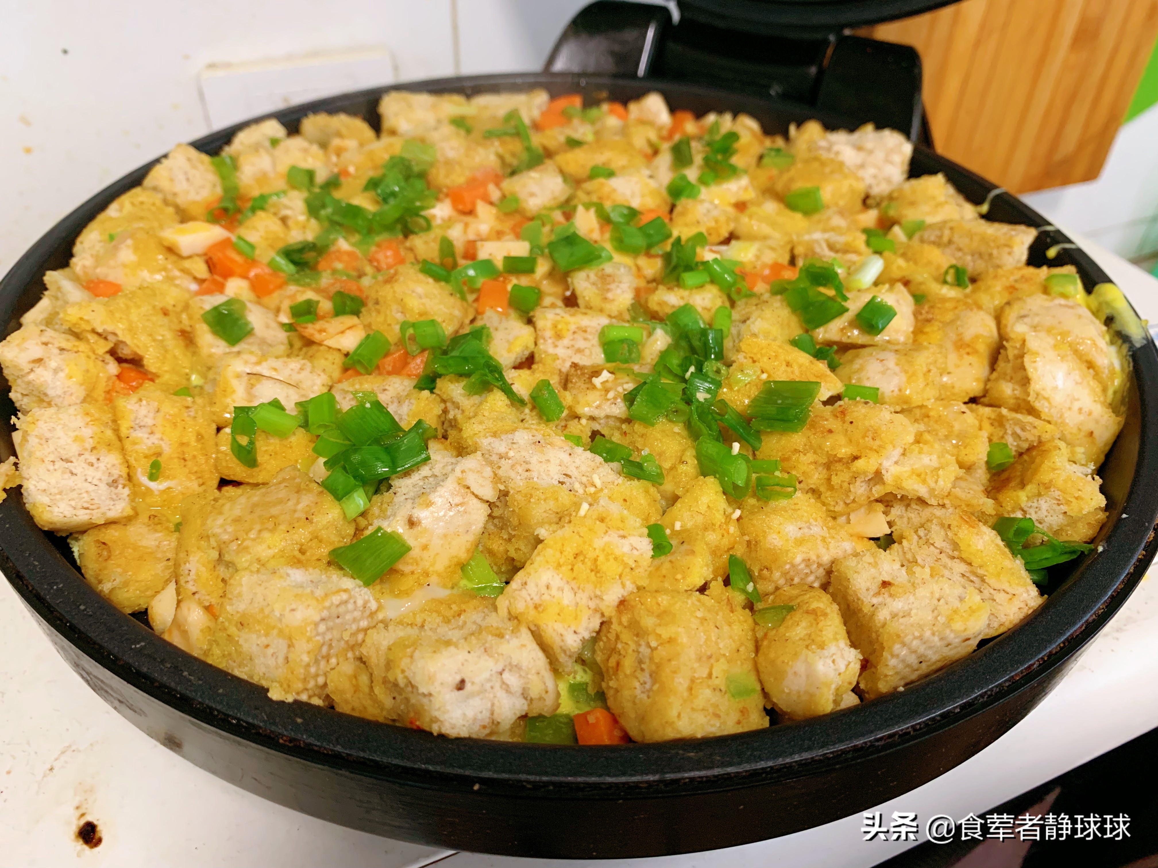 剩馒头又干又硬,剩馒头还能这么吃