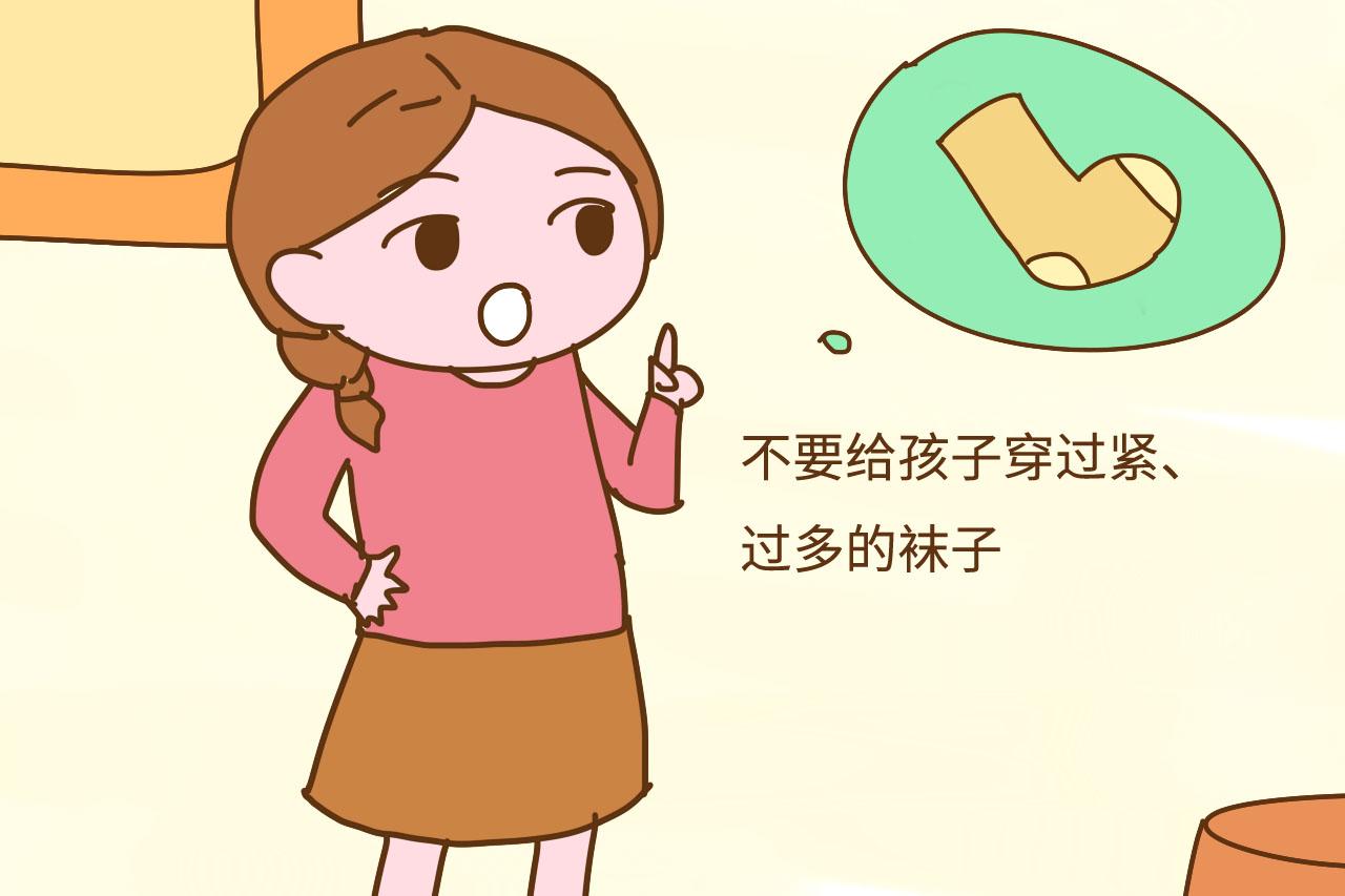 孩子冬天手脚冻伤怎么办,小孩手脚冰凉长冻疮是怎么回事