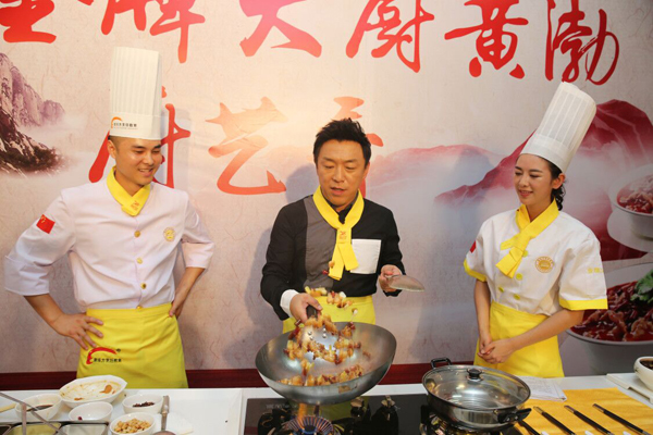 为什么厨师不自己开饭店,厨师开饭店如何运营