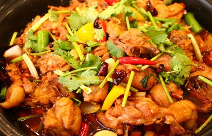 正宗重庆鸡公煲配料大全,全网迄今最详细的重庆鸡公煲教程