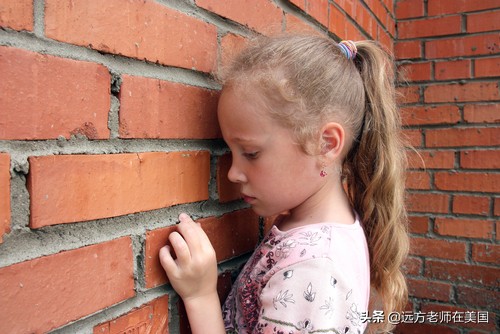 家长如何面对焦虑的孩子,家长如何帮助初中生克服焦虑情绪