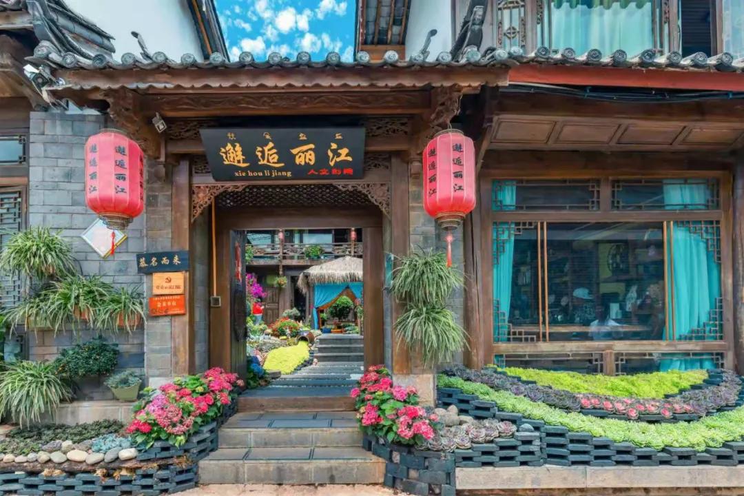 坐拥六百万粉丝博主,坐拥四百多万粉丝