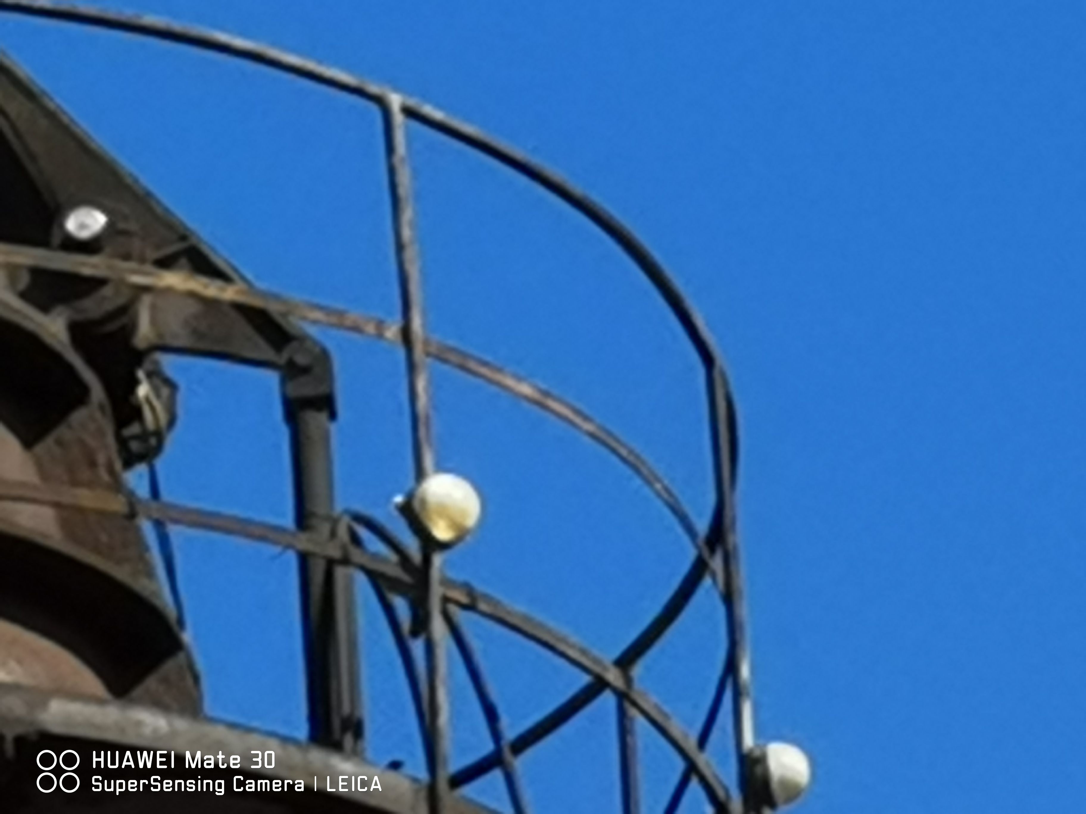 华为mate30测评苹果11,华为mate30发布麒麟990加持