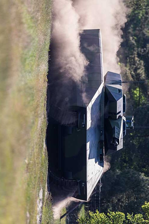 世界上防护能力最强的装甲车,最新山猫kf41步兵战车
