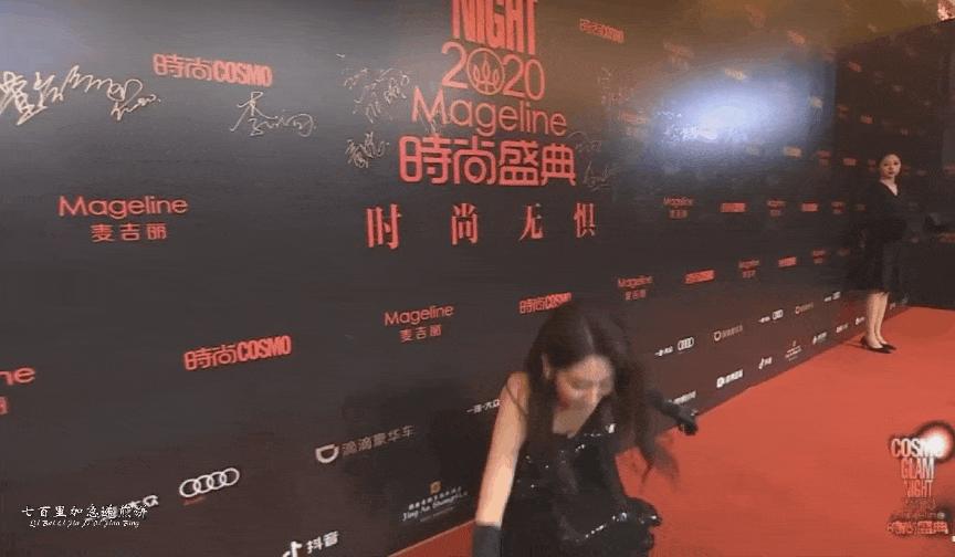 被倪妮和金晨的冷白皮惊艳到了 (倪妮和金晨的眉毛)