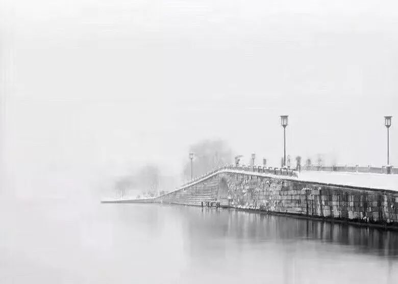 适合秋冬的润唇膏推荐,秋冬公认好用的润唇膏有哪些