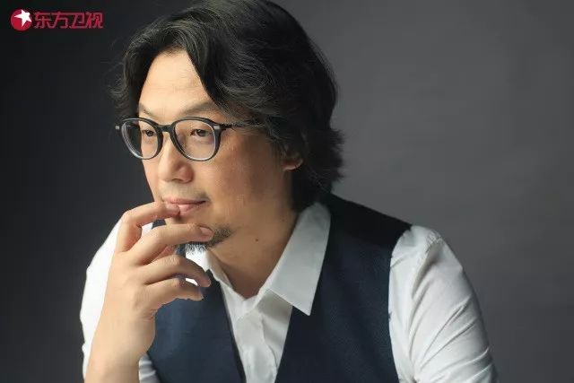 大师设计的湖景房,设计师设计两百平别墅