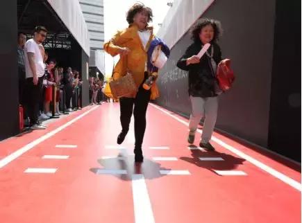 风靡朋友圈的体彩网红打卡地，了解一下