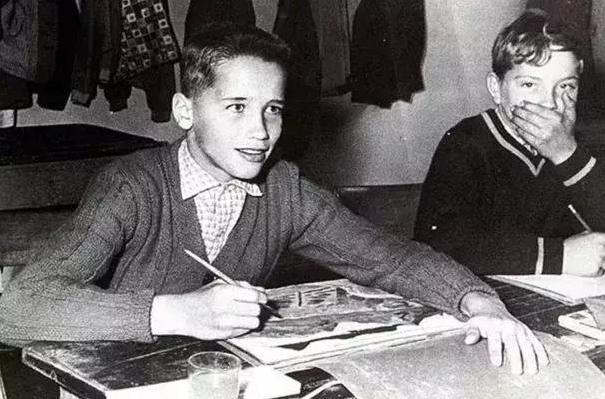 终结者主角施瓦辛格是美国州长吗,州长施瓦辛格和女终结者跳舞