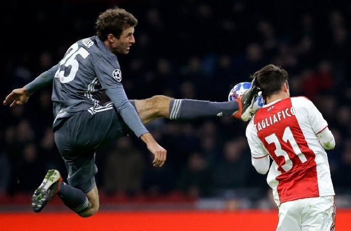 穆勒在欧冠有几次帽子戏法,2019欧冠穆勒