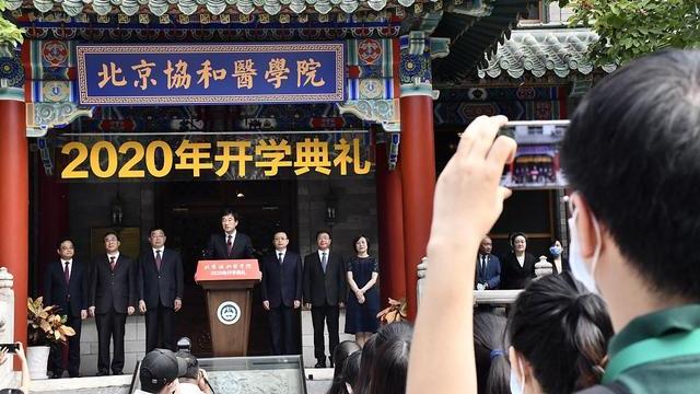 女生铁路专业哪个专业最好,计算机专业适合女生的专业