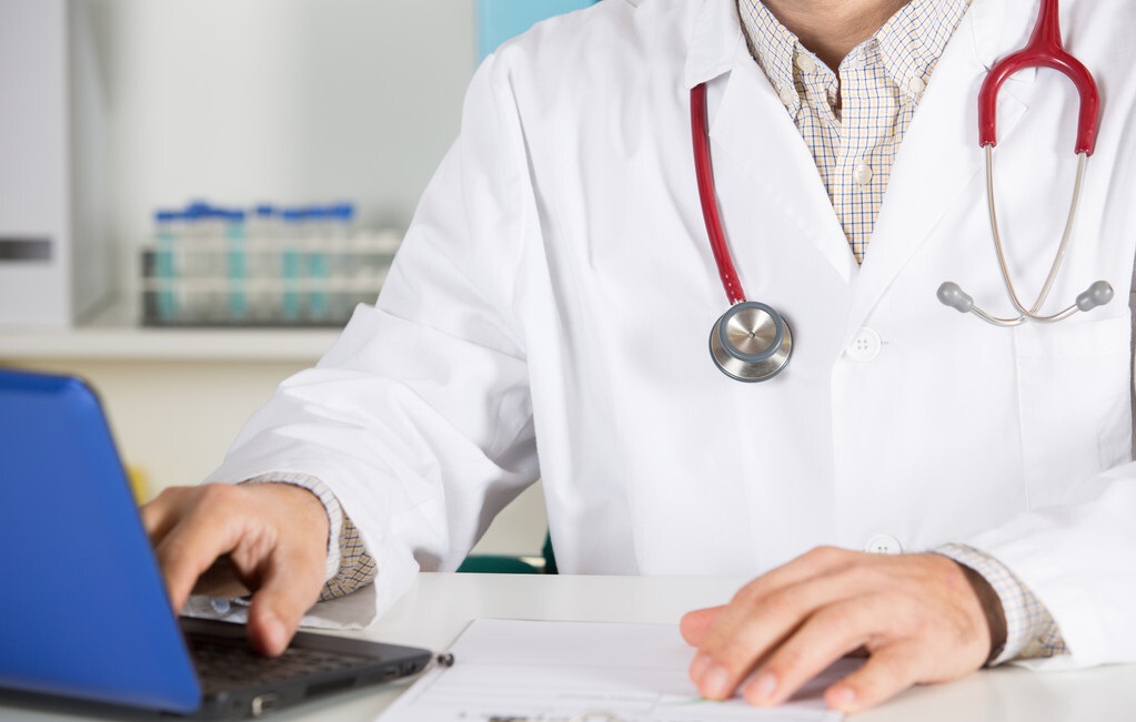 健康体检一般检查哪些项目多少钱,体检的内科和外科是检查什么项目