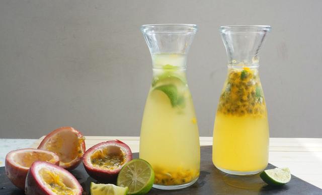 可以和蜂蜜拌着吃的水果,什么水果柠檬蜂蜜最刮油