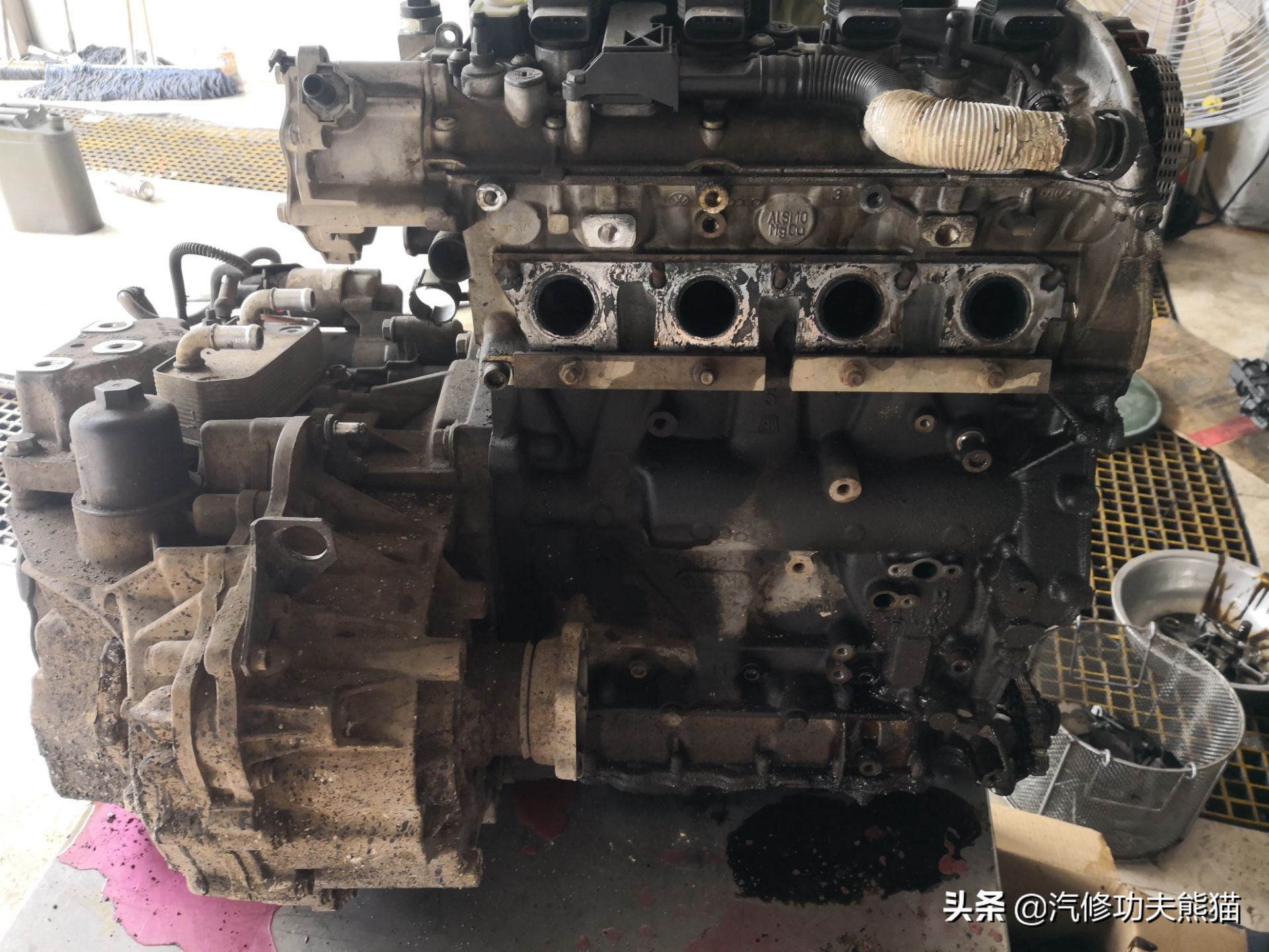 大众夏朗烧机油维修汕头,夏朗烧机油大修多少钱