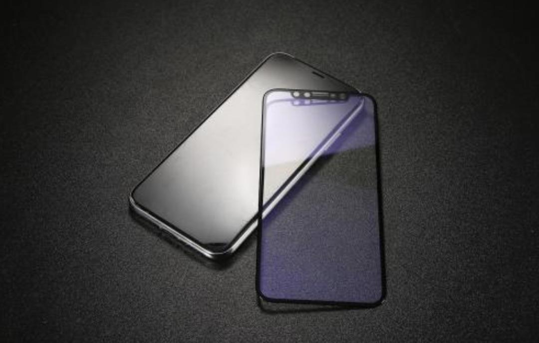 涨技能了，贴出了完美的手机屏幕贴膜