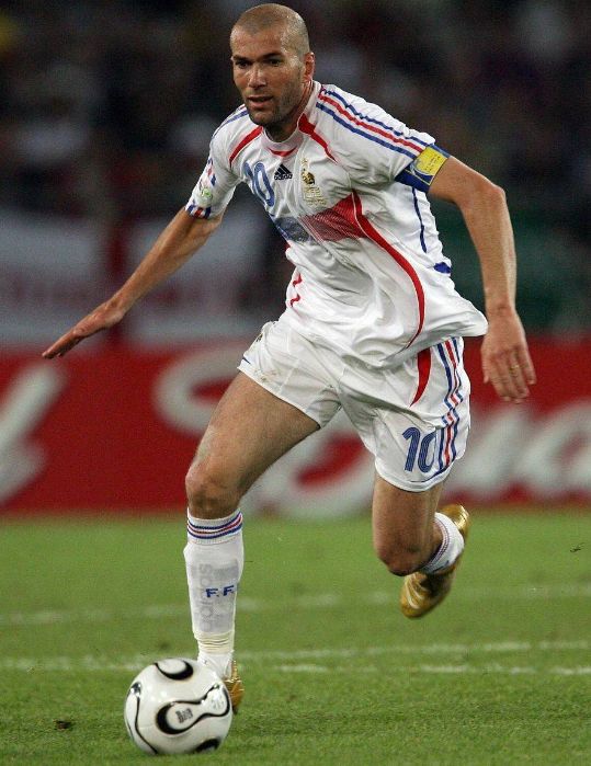 鎴戣嫢涓虹殗鐣,鎴戣嫢涓虹殗