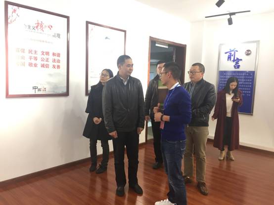 交流促发展,交流促合作共享共赢谋发展