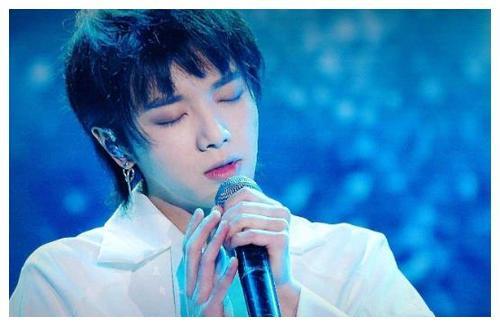 华晨宇植发整容图曝光!粉丝呼吁这是私人隐私,网友:笑到肚子疼